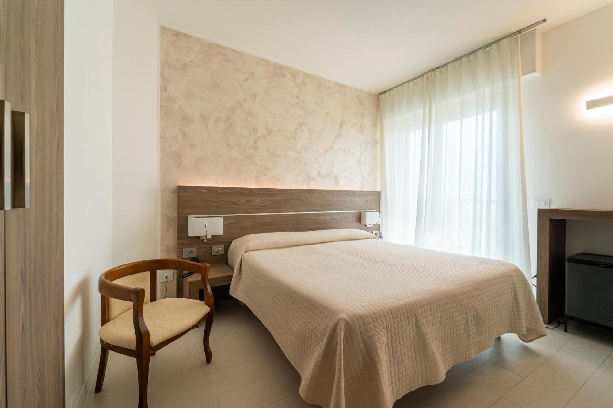 Hotel Capri 3 Stelle Superior Lido di Jesolo Exterior photo